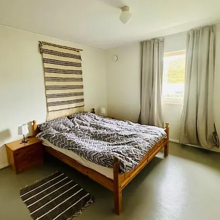 Holiday home Romslig Kystperle Med Sjel I Skulsfjord