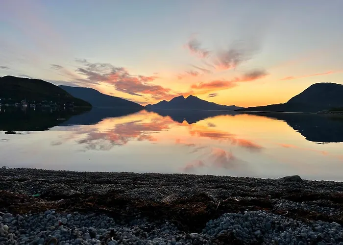 Tatil Evi Romslig Kystperle Med Sjel I Skulsfjord
